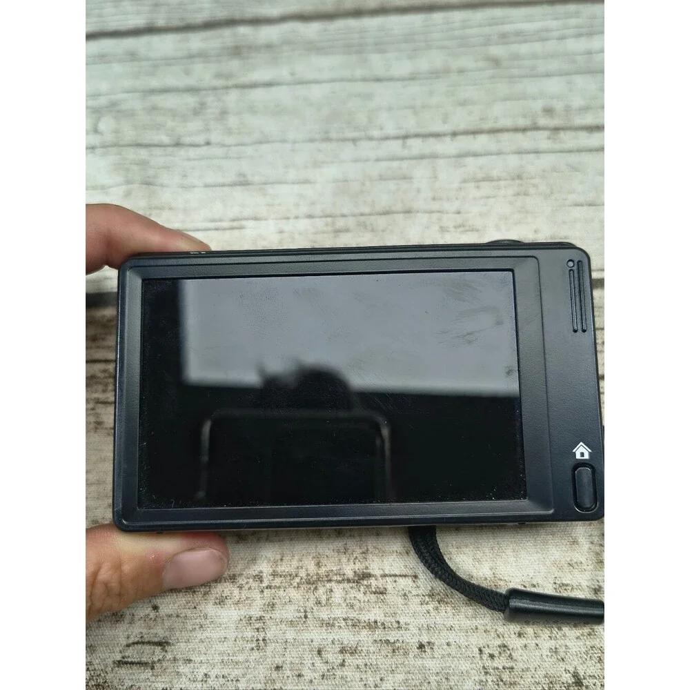 Samsung WB Series WB210 14.0MP Digital Camera Point And Shoot Black Tested